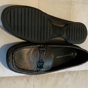 Donald Pliner loafer